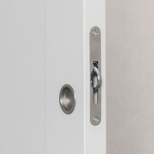 Swedoor liukuoven kuppivedin valkoisessa ovessa unique 501 slide